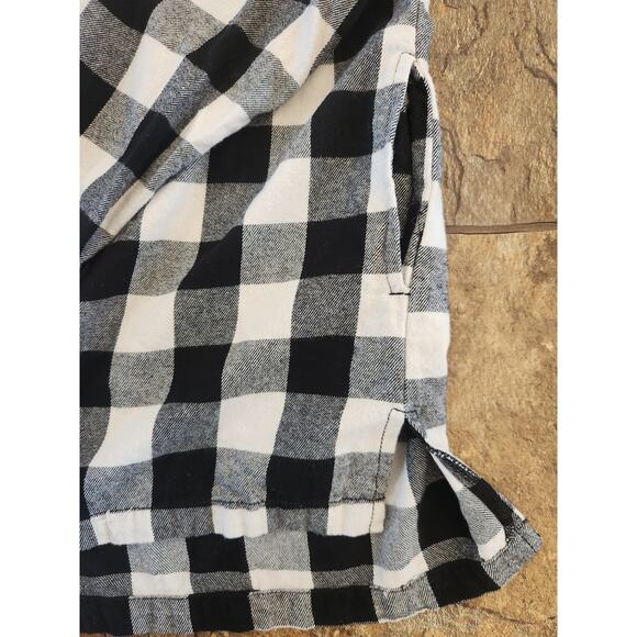 RISEN Los Angeles buffalo plaid long sleeve button-up size small - Picture 6 of 8